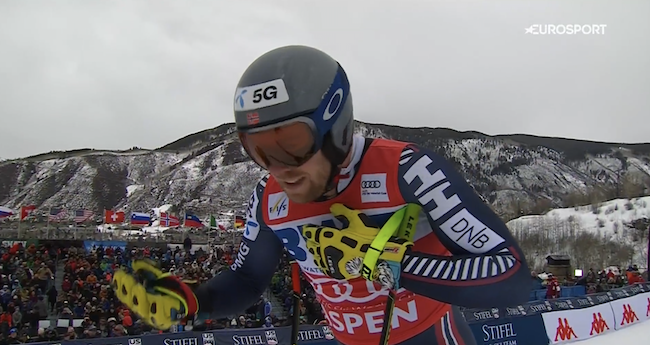 ����� ����