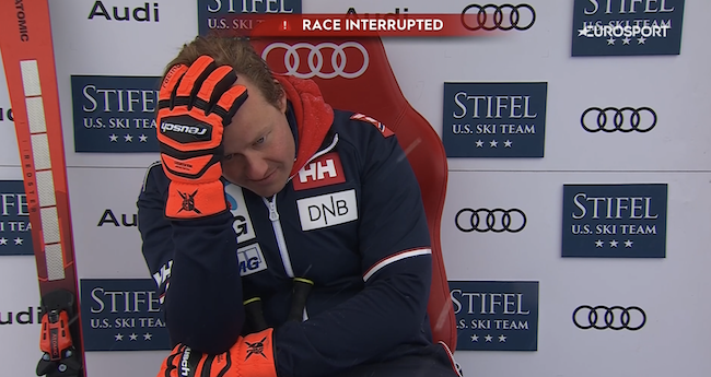 ����� ����