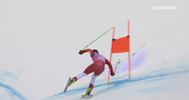 ����� ����