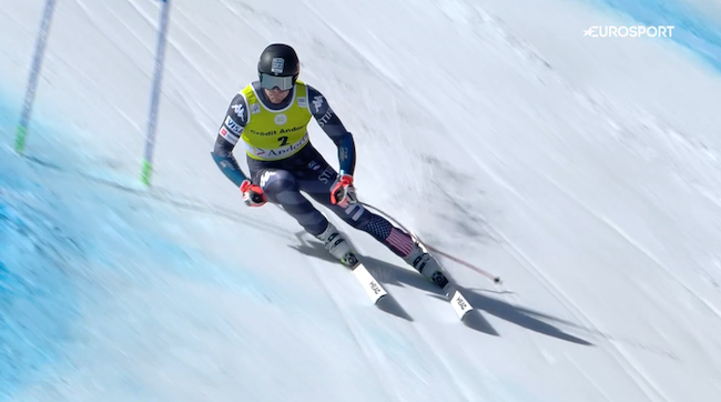 ����� ����