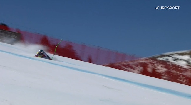 ����� ����