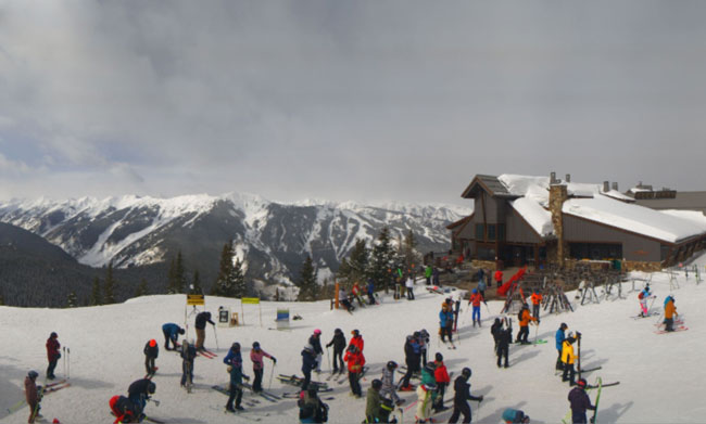 ����� ����