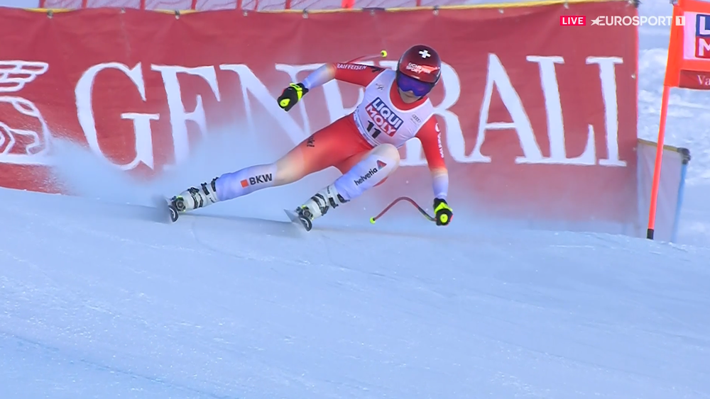 ����� ����