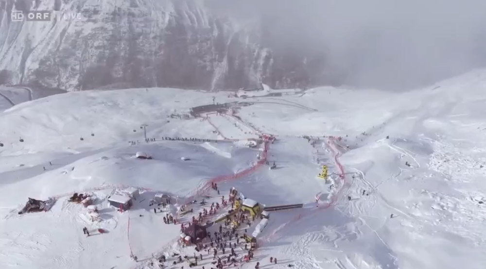 ����� ����