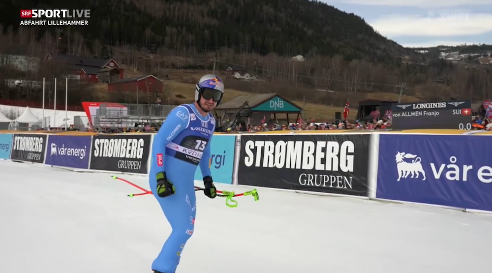 ����� ����