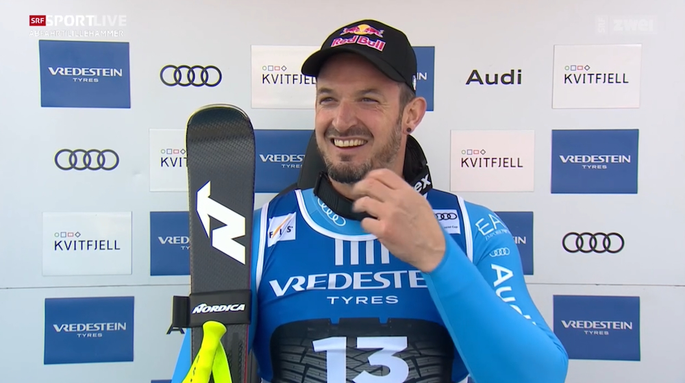 ����� ����