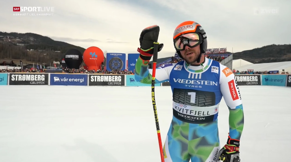 ����� ����