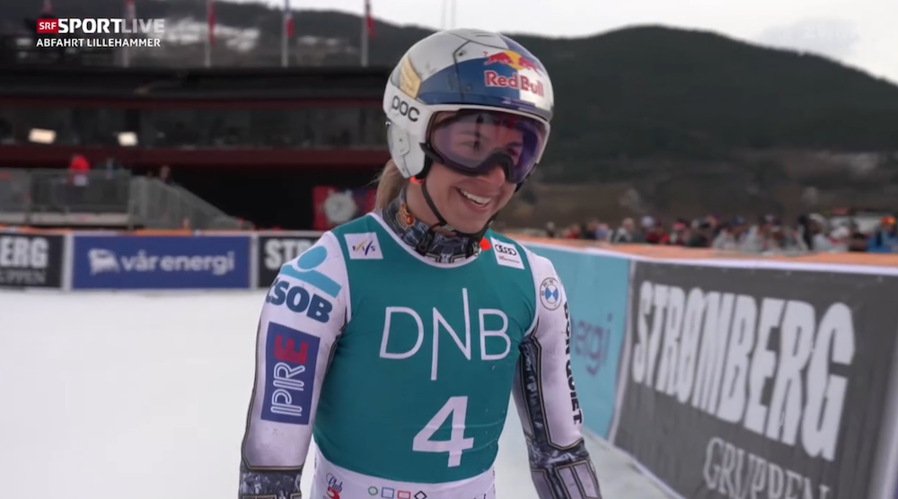 ����� ����