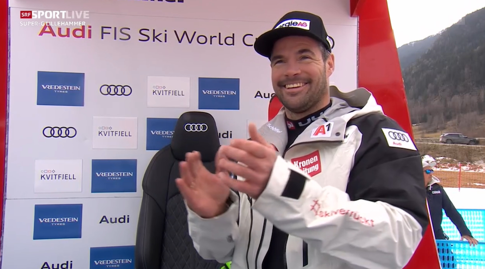 ����� ����