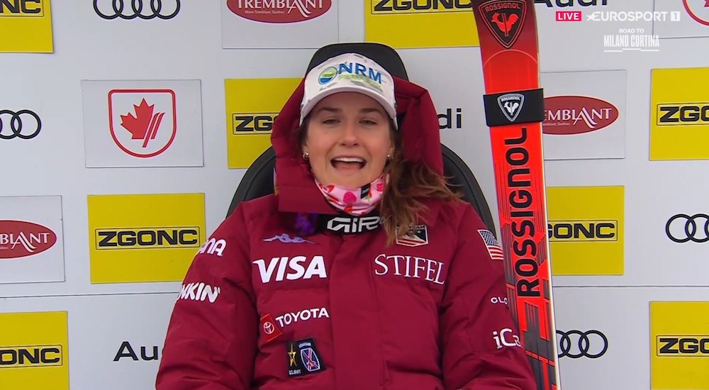 ����� ����