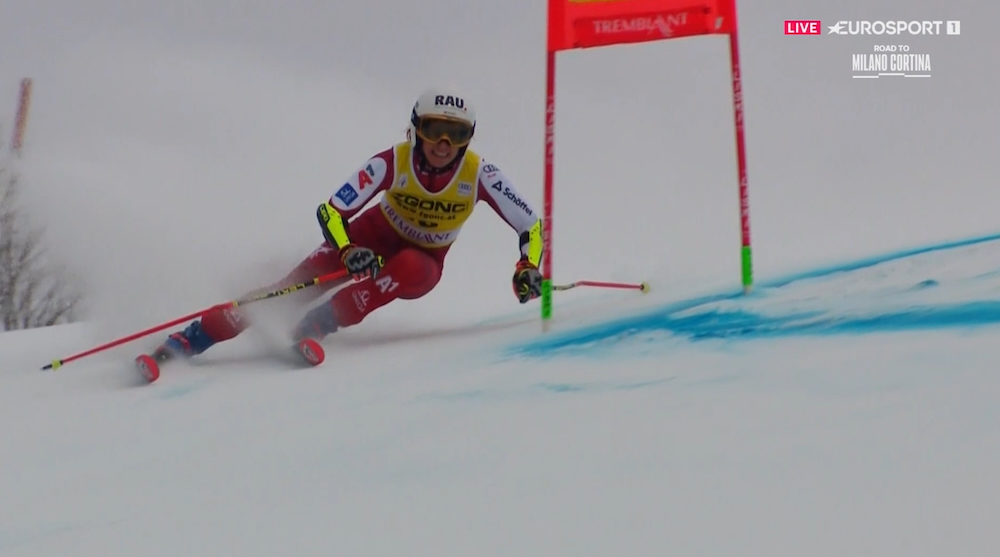 ����� ����