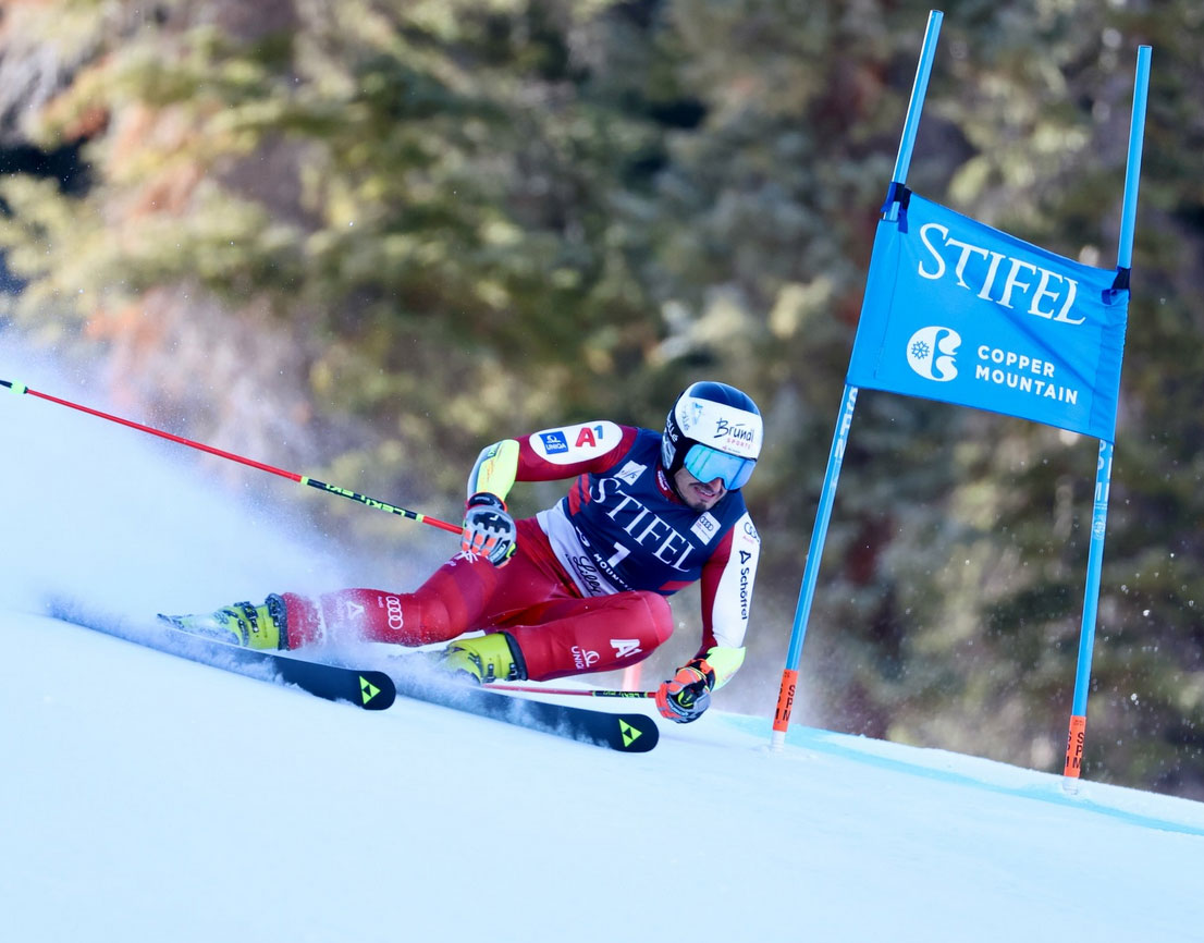 ����� ����