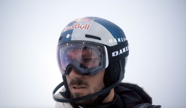 ����� ����