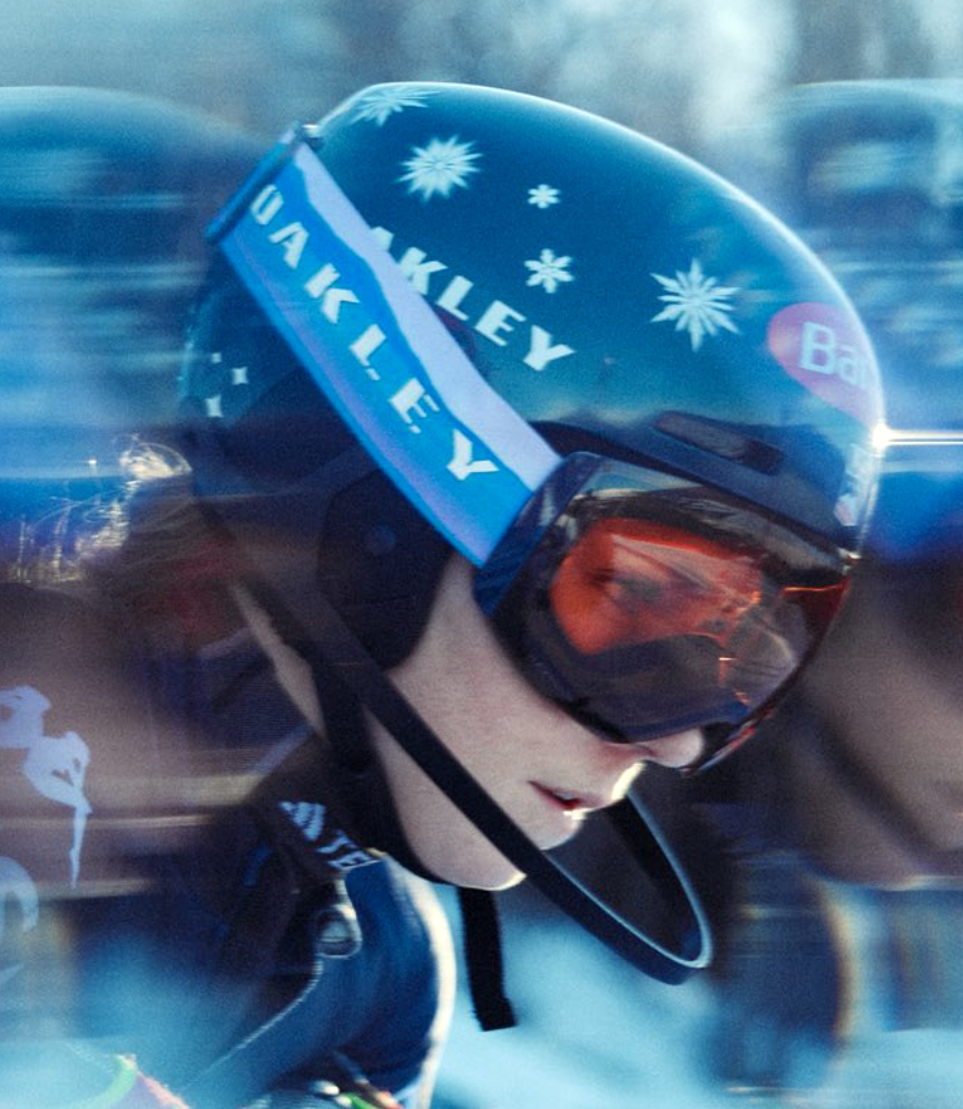 ����� ����