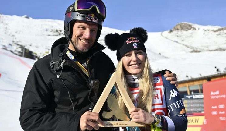 ����� ����